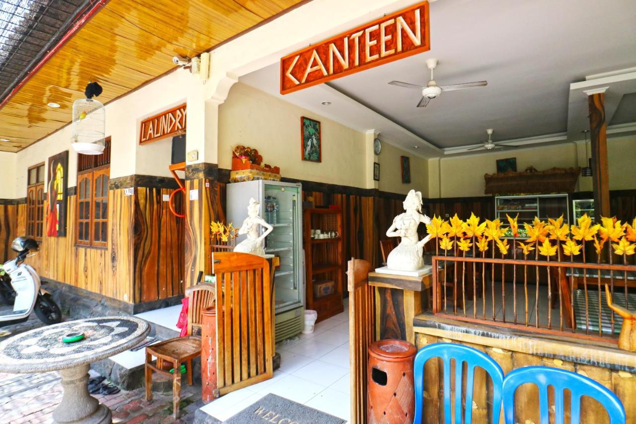 Kawali Kuta Kuta (Bali)